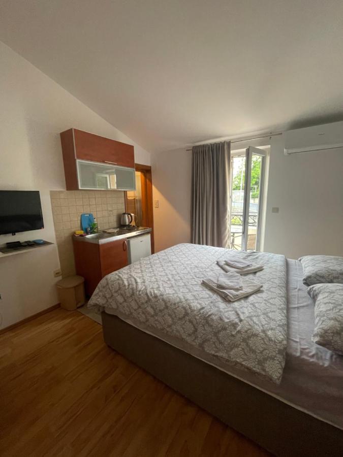 Apartments Manojlovic Budva Exterior foto